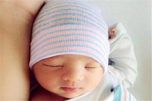 泰國做試管嬰兒移植一次多少錢